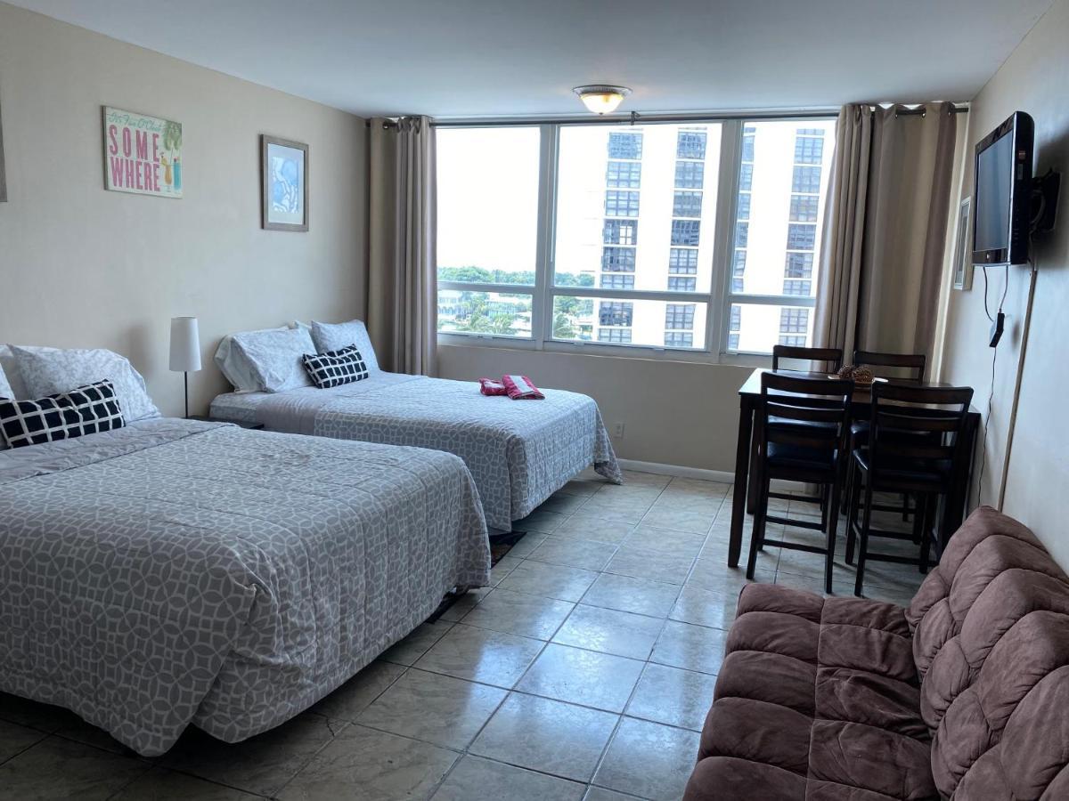 Ocean Front Studio Units Miami Beach Esterno foto