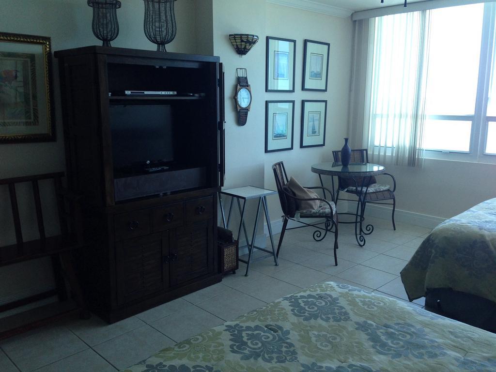 Ocean Front Studio Units Miami Beach Esterno foto