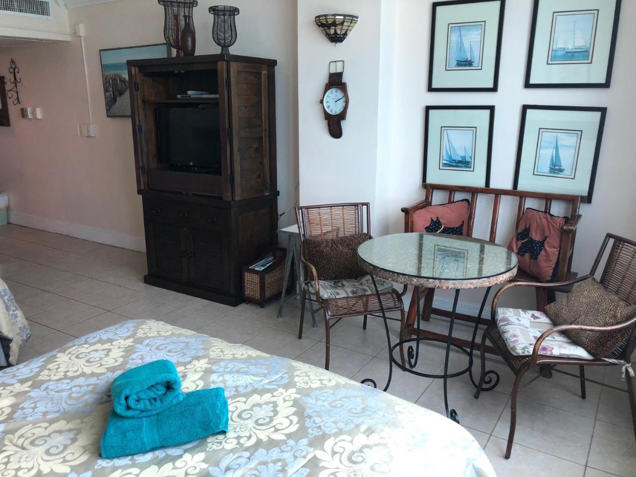Ocean Front Studio Units Miami Beach Esterno foto